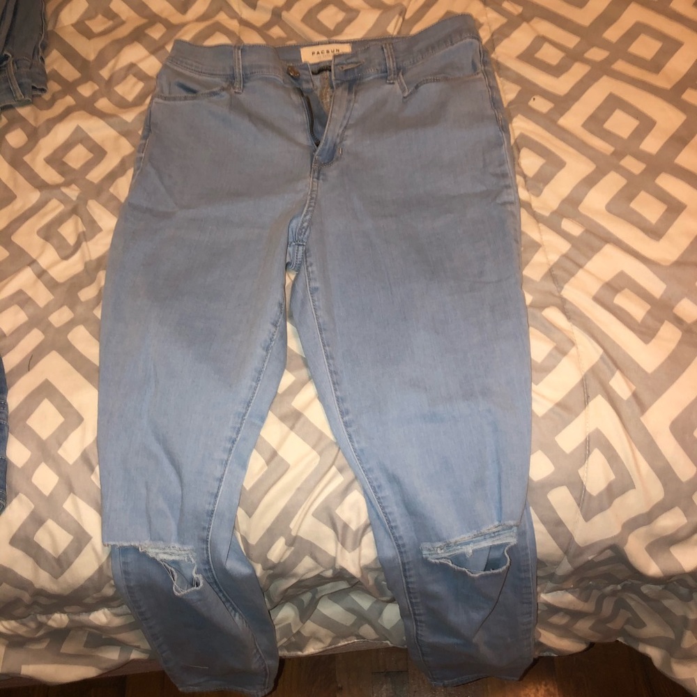 Skinny jeans